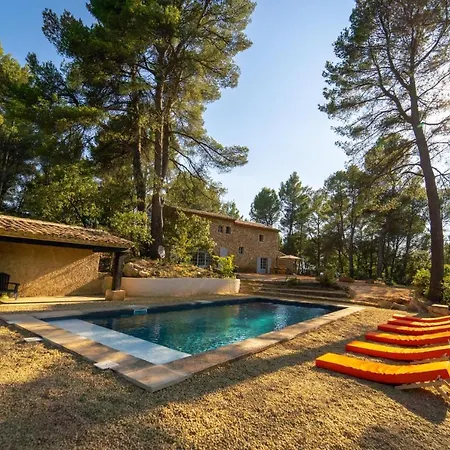 Holiday home Stunning Panoramic Views And Heated Pool In Roussillon Roussillon (Vaucluse)